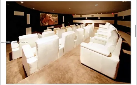 900 Biscayne Boulevard Miami FL 33132