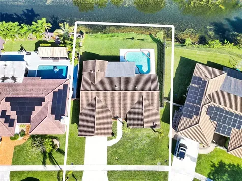 6601 NW 23rd Street Margate FL 33063