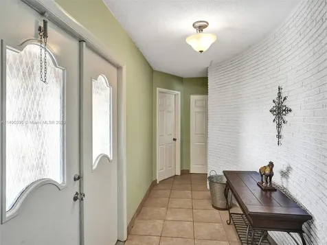 6601 NW 23rd Street Margate FL 33063