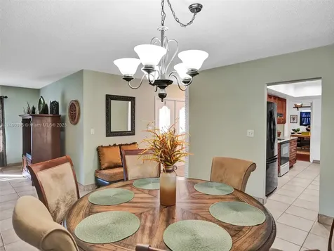 6601 NW 23rd Street Margate FL 33063