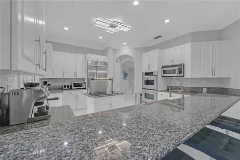 11864 NW 10th Place Coral Springs FL 33071