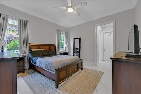 11864 NW 10th Place Coral Springs FL 33071