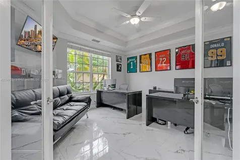 11864 NW 10th Place Coral Springs FL 33071