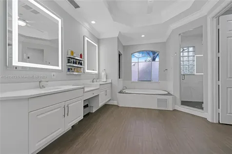 11864 NW 10th Place Coral Springs FL 33071