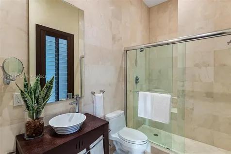 11025 SW 62nd Avenue Pinecrest FL 33156