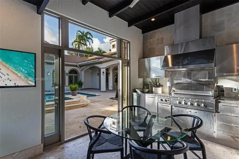 11025 SW 62nd Avenue Pinecrest FL 33156