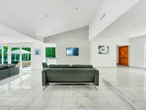 205 N Hibiscus Drive Miami Beach FL 33139