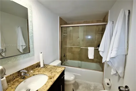 5161 Collins Avenue Miami Beach FL 33140