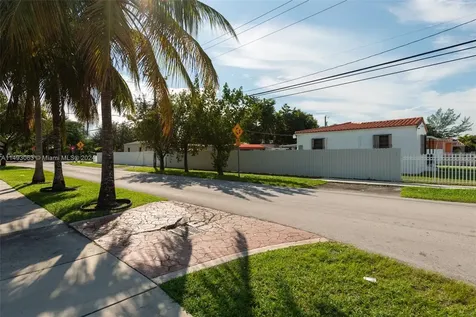 3900 NW 2nd Terrace Miami FL 33126