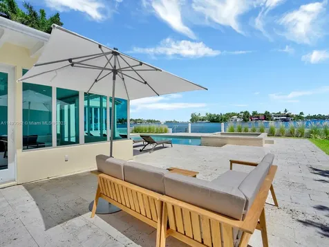 205 N Hibiscus Drive Miami Beach FL 33139