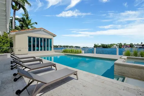 205 N Hibiscus Drive Miami Beach FL 33139