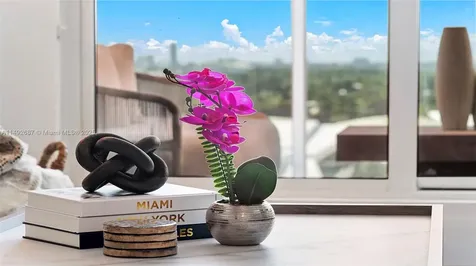 Miami Beach FL 33139