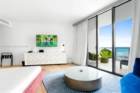 2201 Collins Avenue Miami Beach FL 33139
