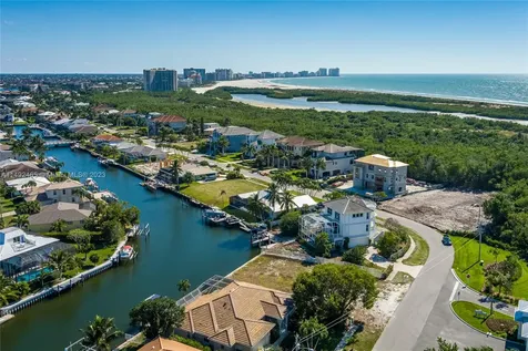 609 Spinnaker Drive Other City - In The State Of Florida FL 34145