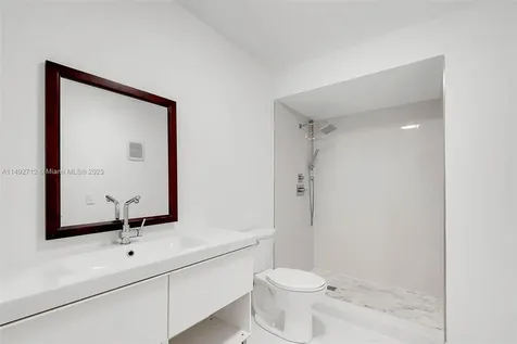 1213 NW 123rd Avenue Pembroke Pines FL 33026