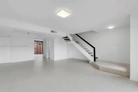 1213 NW 123rd Avenue Pembroke Pines FL 33026