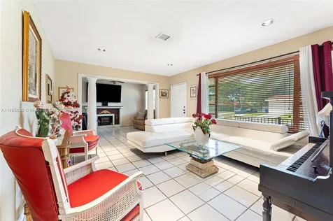 1110 NE 204th Terrace Miami FL 33179