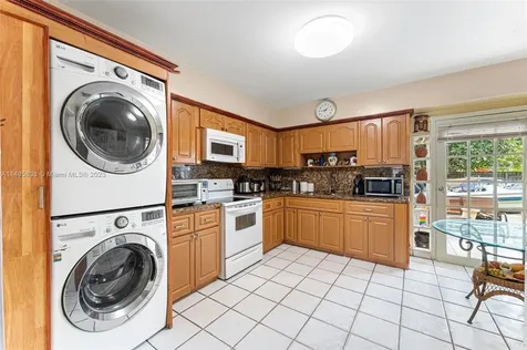 1110 NE 204th Terrace Miami FL 33179
