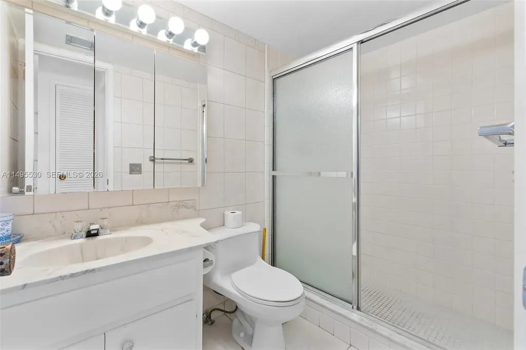 2350 NE 14th Street Causeway Pompano Beach FL 33062