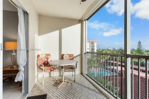 2350 NE 14th St Causeway Pompano Beach FL 33062