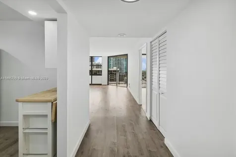 1901 Brickell Avenue Miami FL 33129