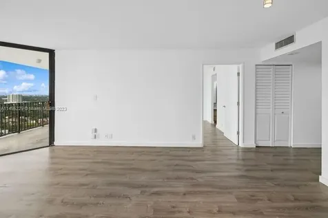 1901 Brickell Avenue Miami FL 33129