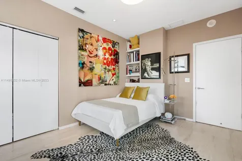 1470 16th Street Miami Beach FL 33139