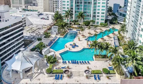 244 Biscayne Boulevard Miami FL 33132