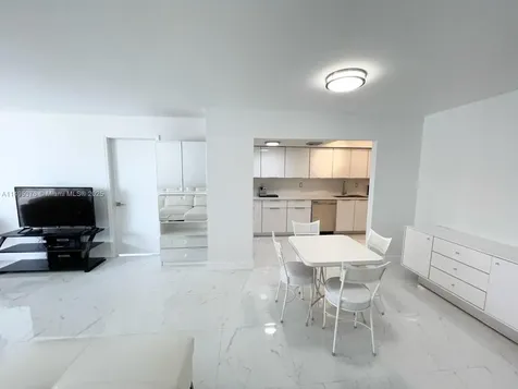 18041 Biscayne Boulevard Aventura FL 33160