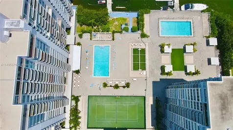 18041 Biscayne Boulevard Aventura FL 33160