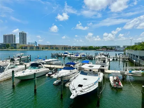 18041 Biscayne Boulevard Aventura FL 33160