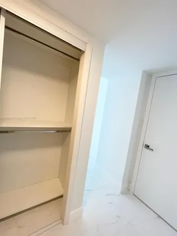 18041 Biscayne Boulevard Aventura FL 33160