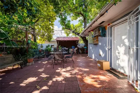 2974 NW 29th Street Miami FL 33142