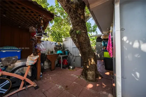 2974 NW 29th Street Miami FL 33142