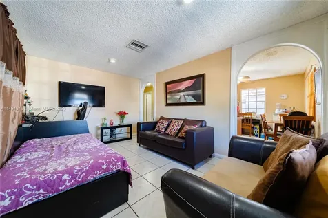 2974 NW 29th Street Miami FL 33142
