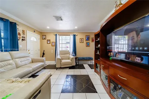 2974 NW 29th Street Miami FL 33142