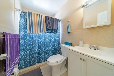 2974 NW 29th Street Miami FL 33142