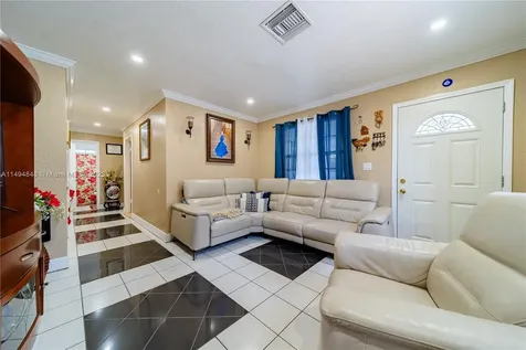 2974 NW 29th Street Miami FL 33142