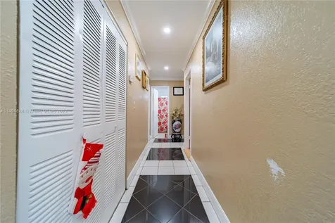 2974 NW 29th Street Miami FL 33142