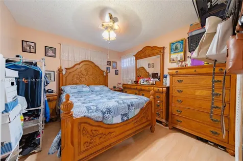 2974 NW 29th Street Miami FL 33142