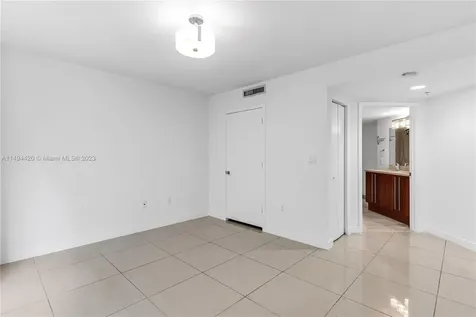 1111 SW 1st Avenue Miami FL 33130