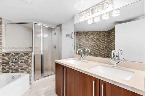 1111 SW 1st Avenue Miami FL 33130