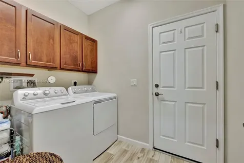 11063 SW Sunrise Lake Drive Port St. Lucie FL 34987