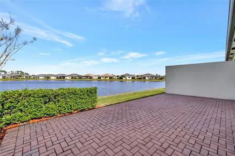 11063 SW Sunrise Lake Drive Port St. Lucie FL 34987