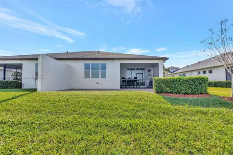 11063 SW Sunrise Lake Drive Port St. Lucie FL 34987