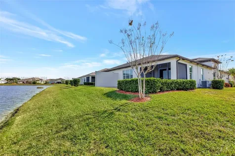 11063 SW Sunrise Lake Drive Port St. Lucie FL 34987