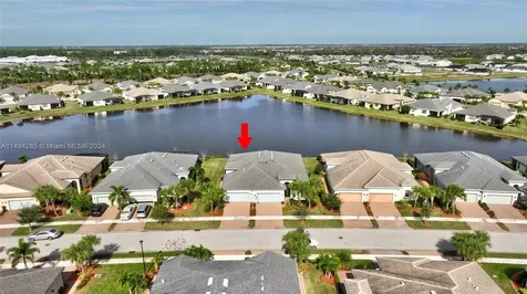 11063 SW Sunrise Lake Drive Port St. Lucie FL 34987