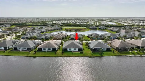 11063 SW Sunrise Lake Drive Port St. Lucie FL 34987
