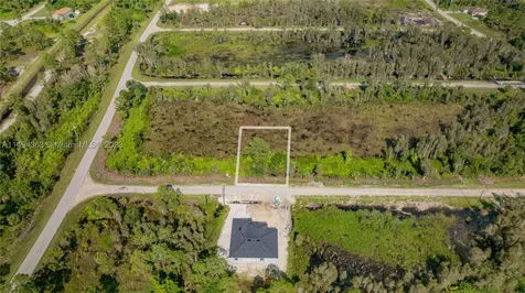 853 Belden Avenue Lehigh Acres FL 33936