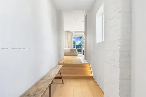 2770 Sunset Drive Miami Beach FL 33140